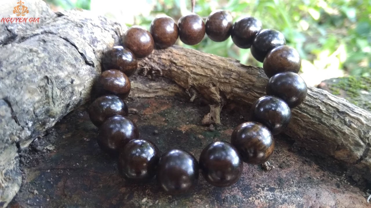 Vòng tay gỗ mun 12mm