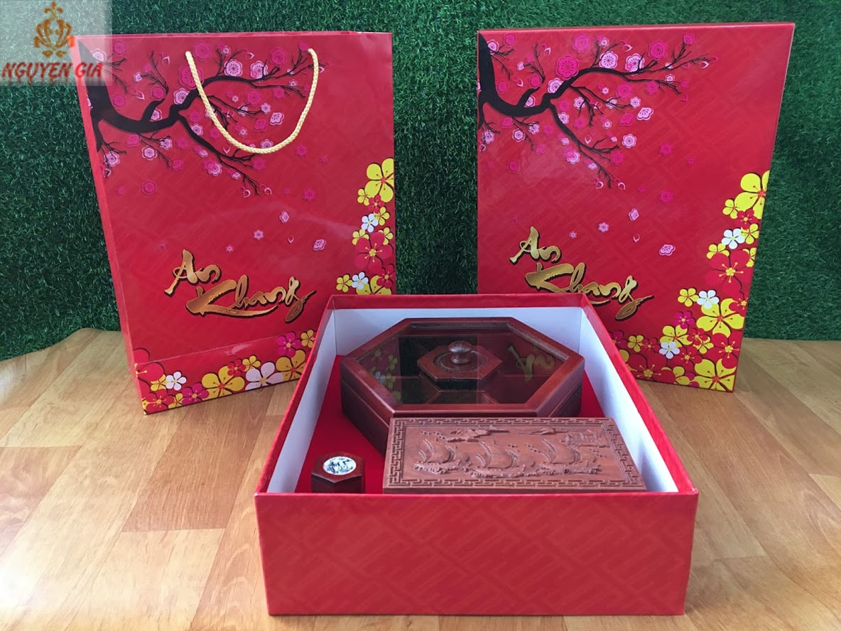 Hộp quà tết Doanh Nghiệp DN06
