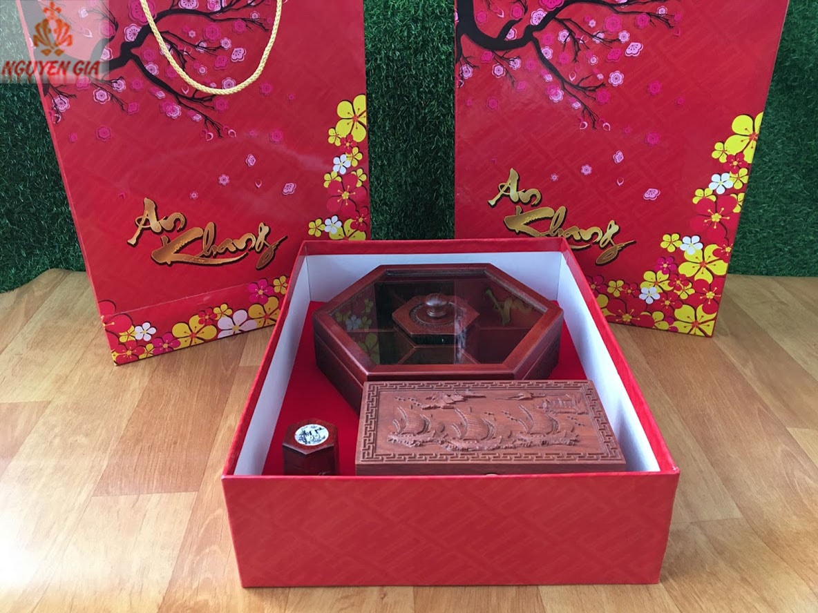 Hộp quà tết Doanh Nghiệp DN06