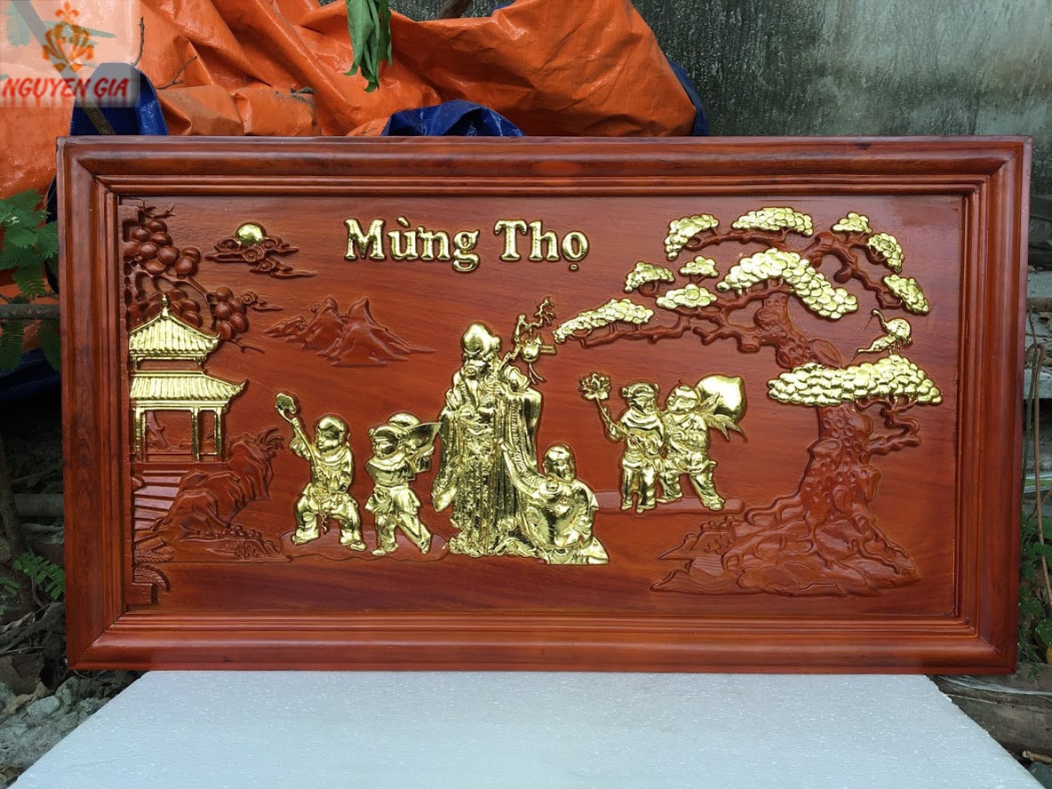 Tranh mừng thọ cụ Ông bằng gỗ Hương