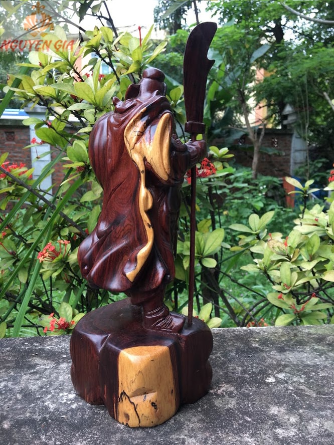 Tượng Quan Công Chống Đao gỗ Cẩm cao 30cm