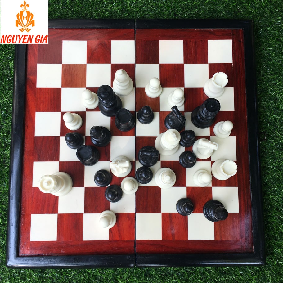 (Tặng 2 hậu) Bàn cờ vua bằng gỗ hương quân cờ vua nhựa PP cỡ lớn cao cấp