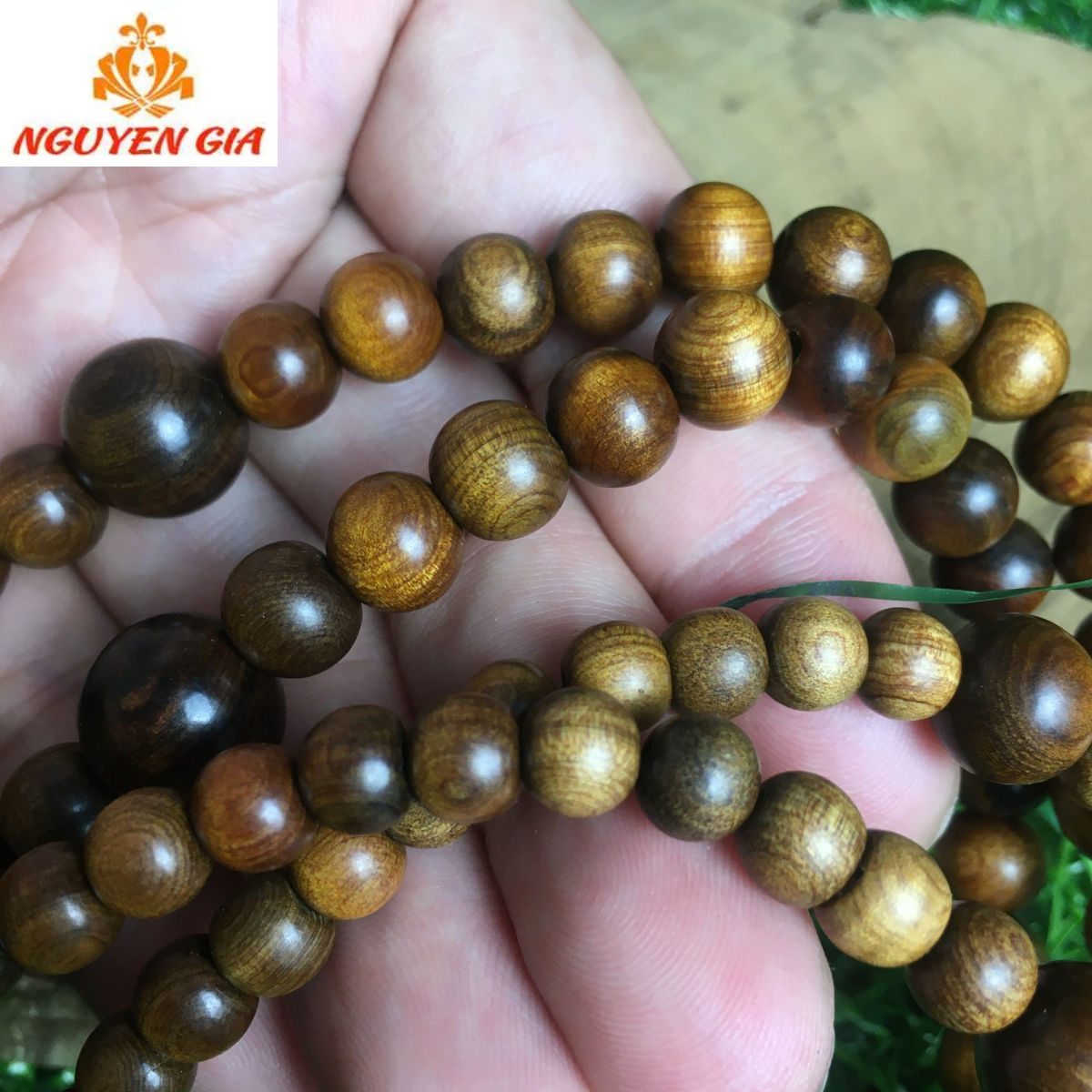 Chuỗi Hạt Niệm Phật 108 Hạt Gỗ Bách Xanh – Mang Lại Bình An & May Mắn