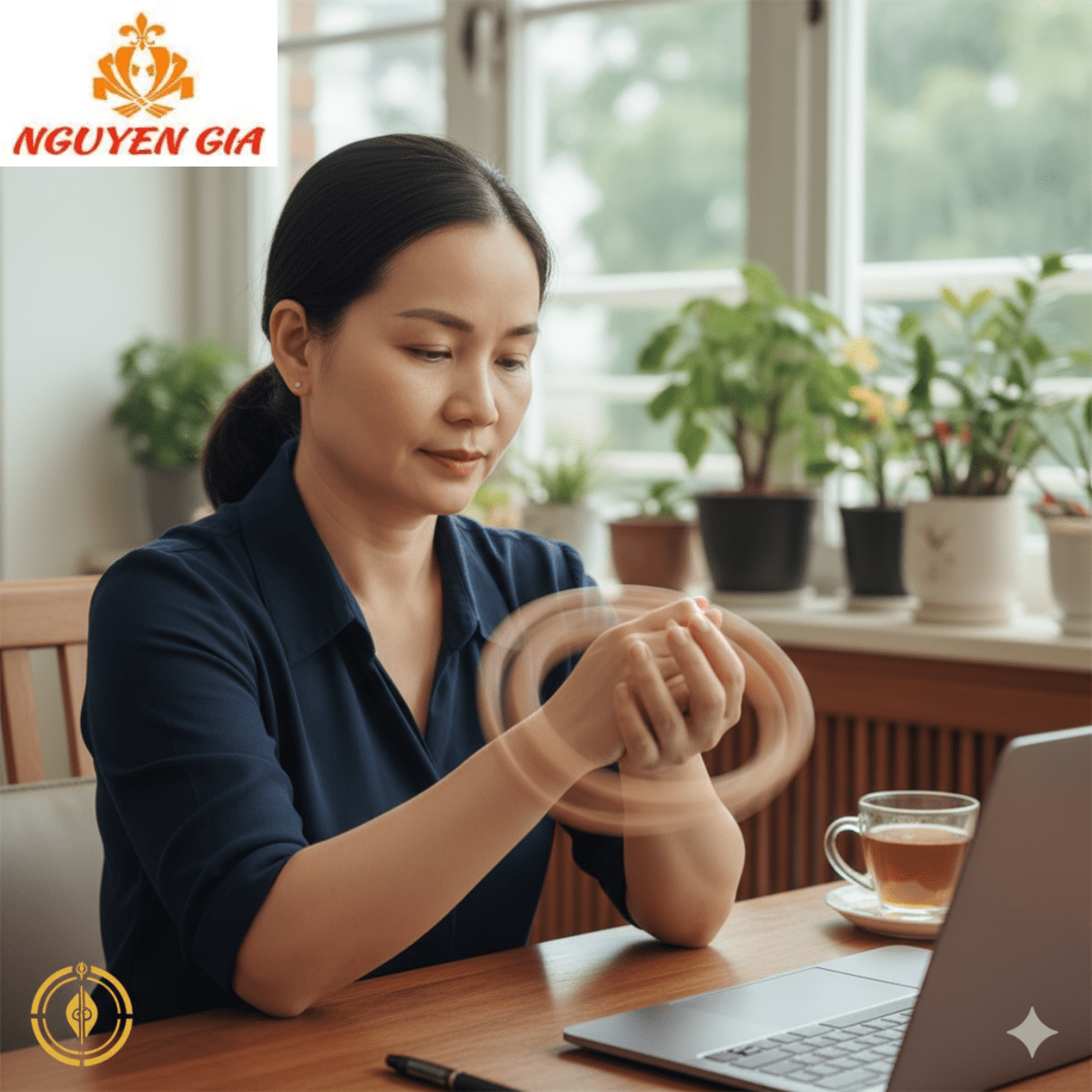 Giảm tê tay, mỏi cổ tay – chỉ với 4 động tác đơn giản ngay tại nhà