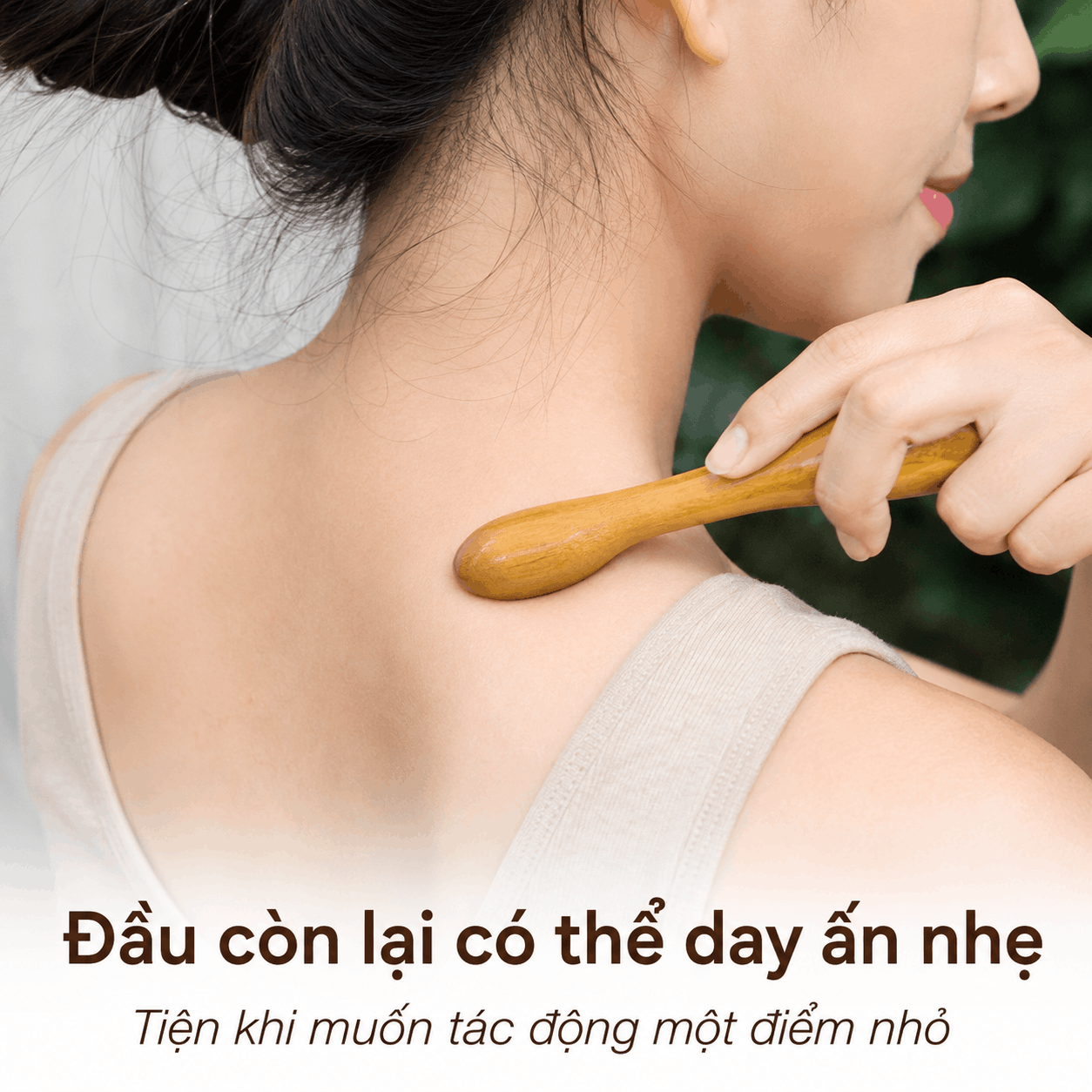 Cây Lăn Massage Bằng Gỗ Bách Xanh 2 Bánh
