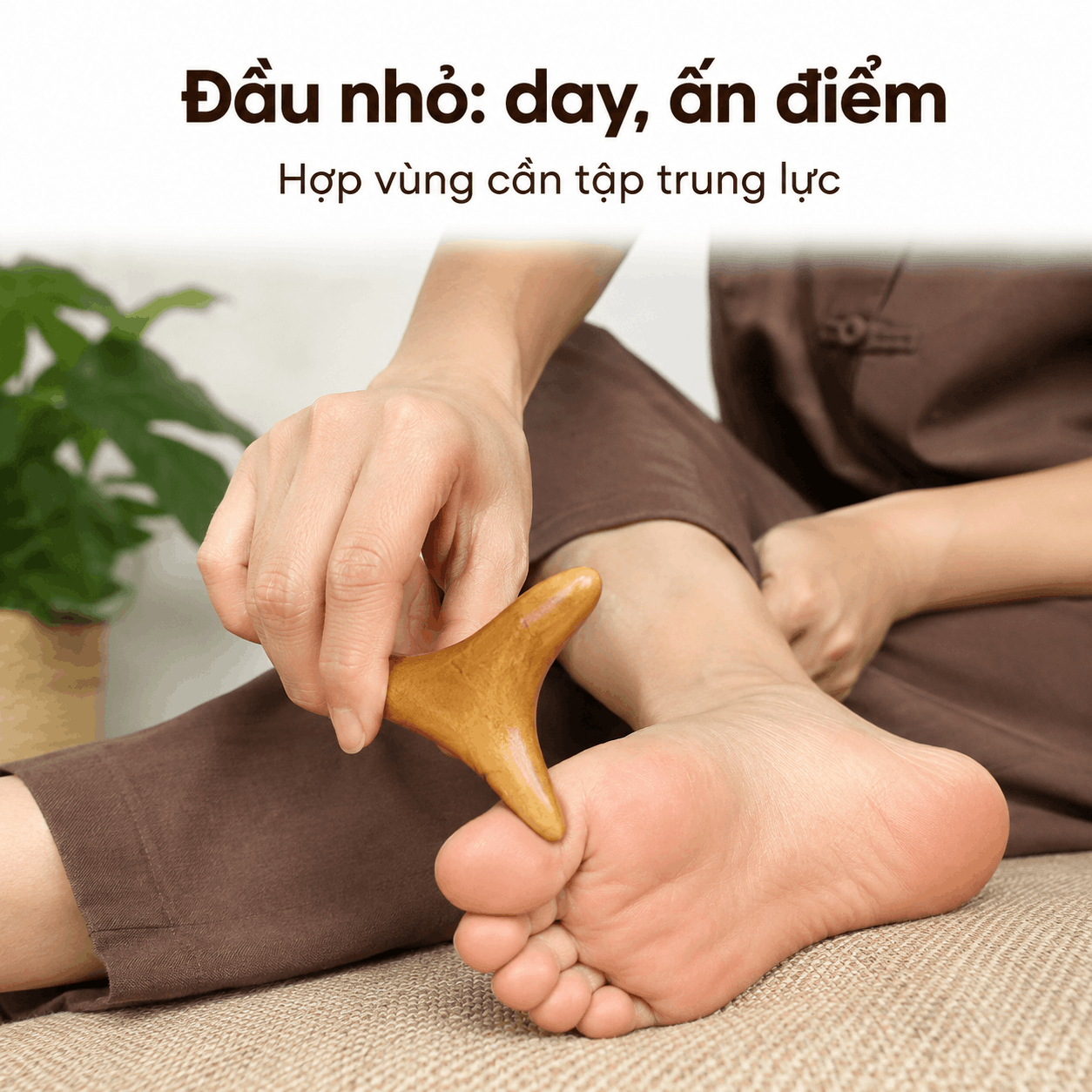 Dụng Cụ Massage Gỗ Bách Xanh Hình Chim Én – Day Ấn, Miết Vuốt