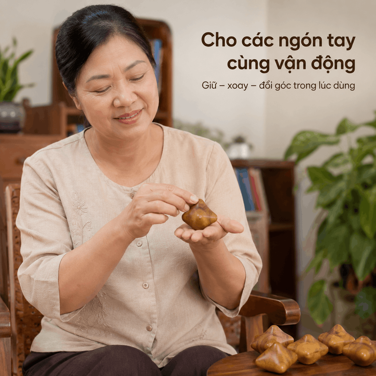 Dụng Cụ Massage Lòng Bàn Tay Gỗ Bách Xanh 6 Điểm