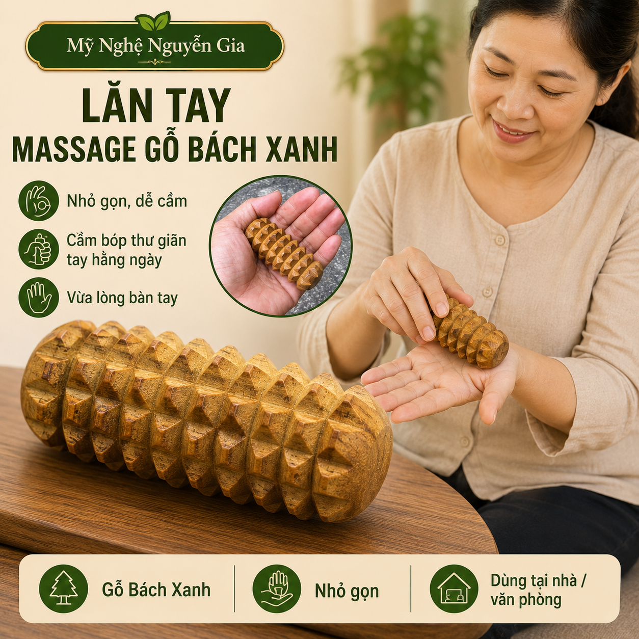 Dụng Cụ Massage Huyệt Đạo Lòng Bàn Tay Gỗ Bách Xanh Hình Quả Thông