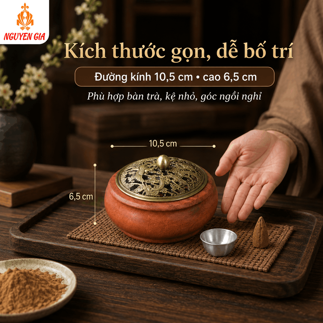 Lư Xông Trầm Gỗ Hương Long Phụng – Khói Tỏa Qua Hoa Văn Nắp