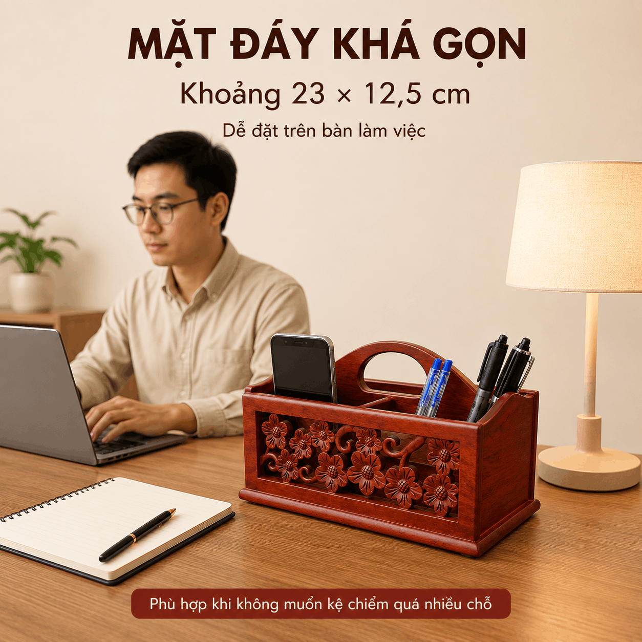 Kệ Đựng Văn Phòng Phẩm Hoa Mai Gỗ Hương 23 × 12,5 × 16 cm