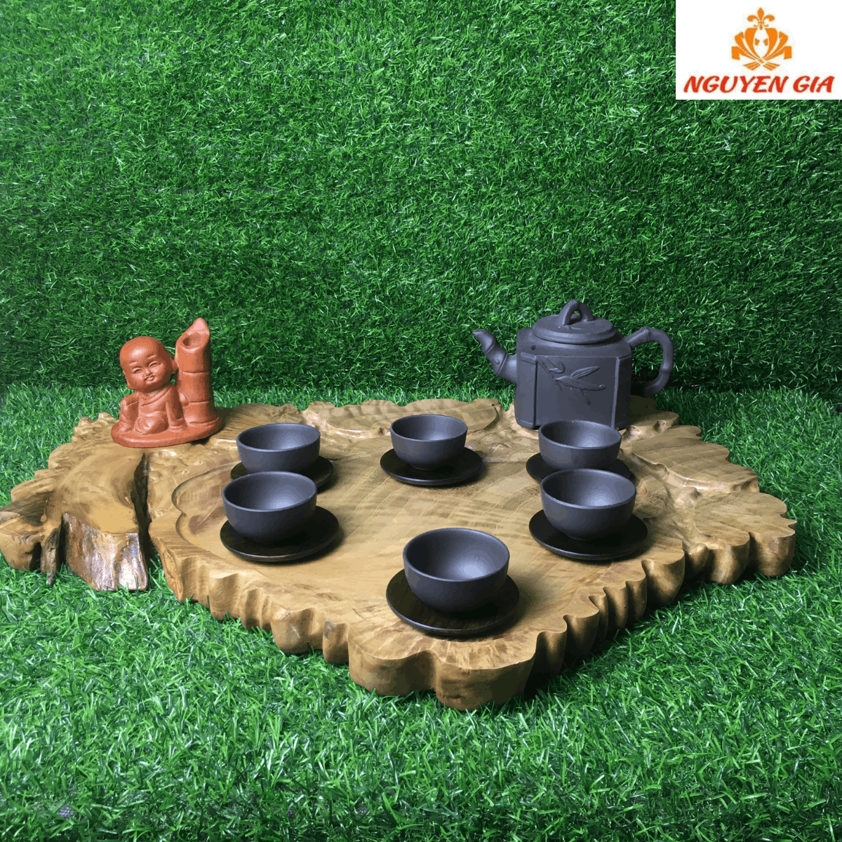 Khay Trà Gỗ Dổi Nguyên Khối Dáng Tim Tự Nhiên – Mềm Mại, Ấm Áp Và Độc Bản (Không bao gồm phụ kiện và ấm chén)