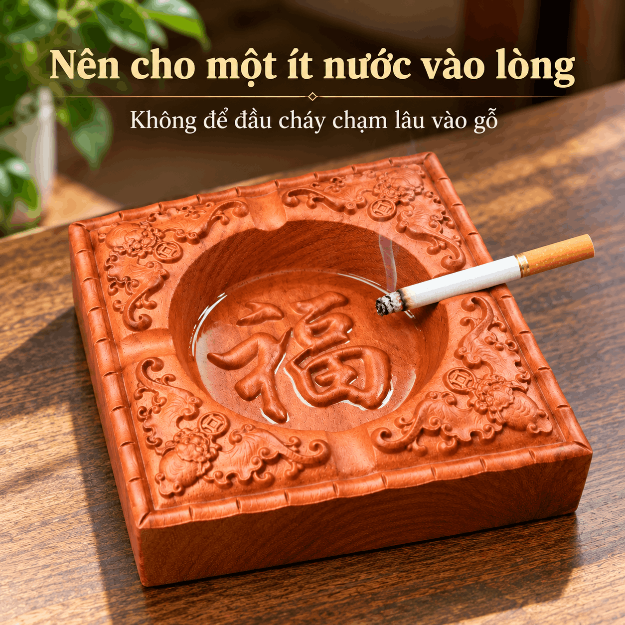 Gạt tàn thuốc gỗ Gõ Đỏ chữ Phúc 11,5cm