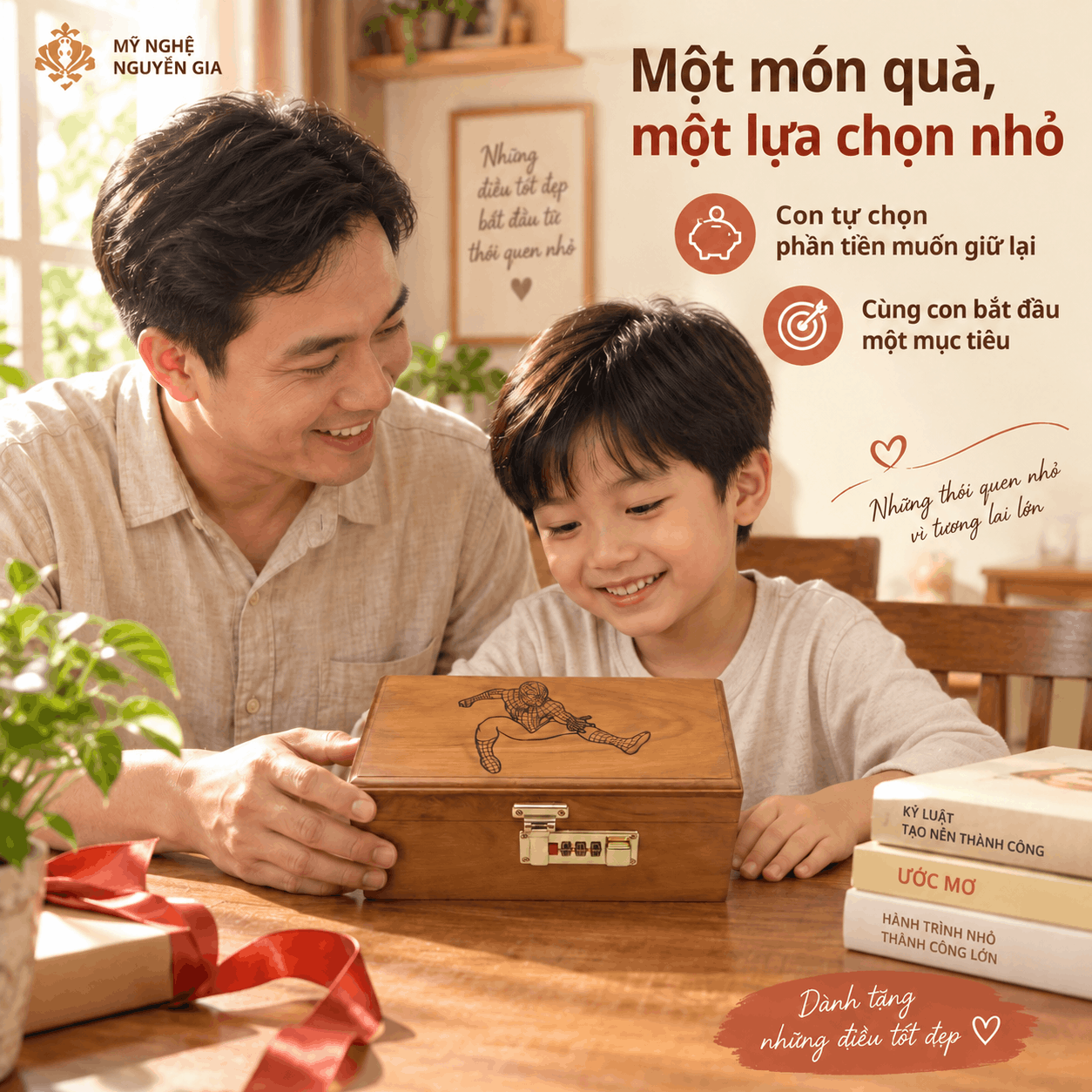 Hộp Tiết Kiệm Cho Bé Mẫu Siêu Nhân Nhện – Gỗ Hương, Khóa Số