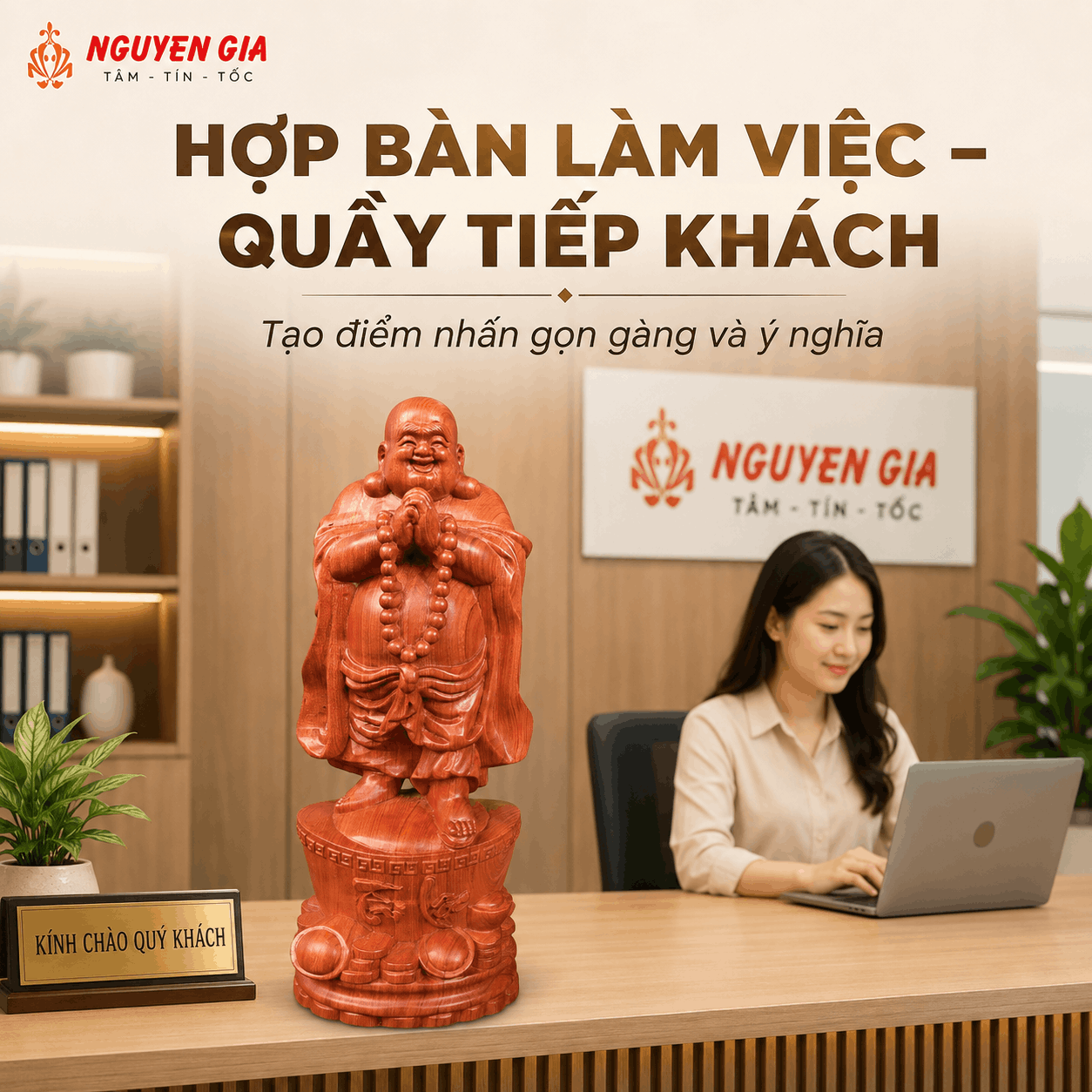 Tượng Di Lặc Chúc Phúc Tài Lộc Cao 40 cm Bằng Gỗ Hương