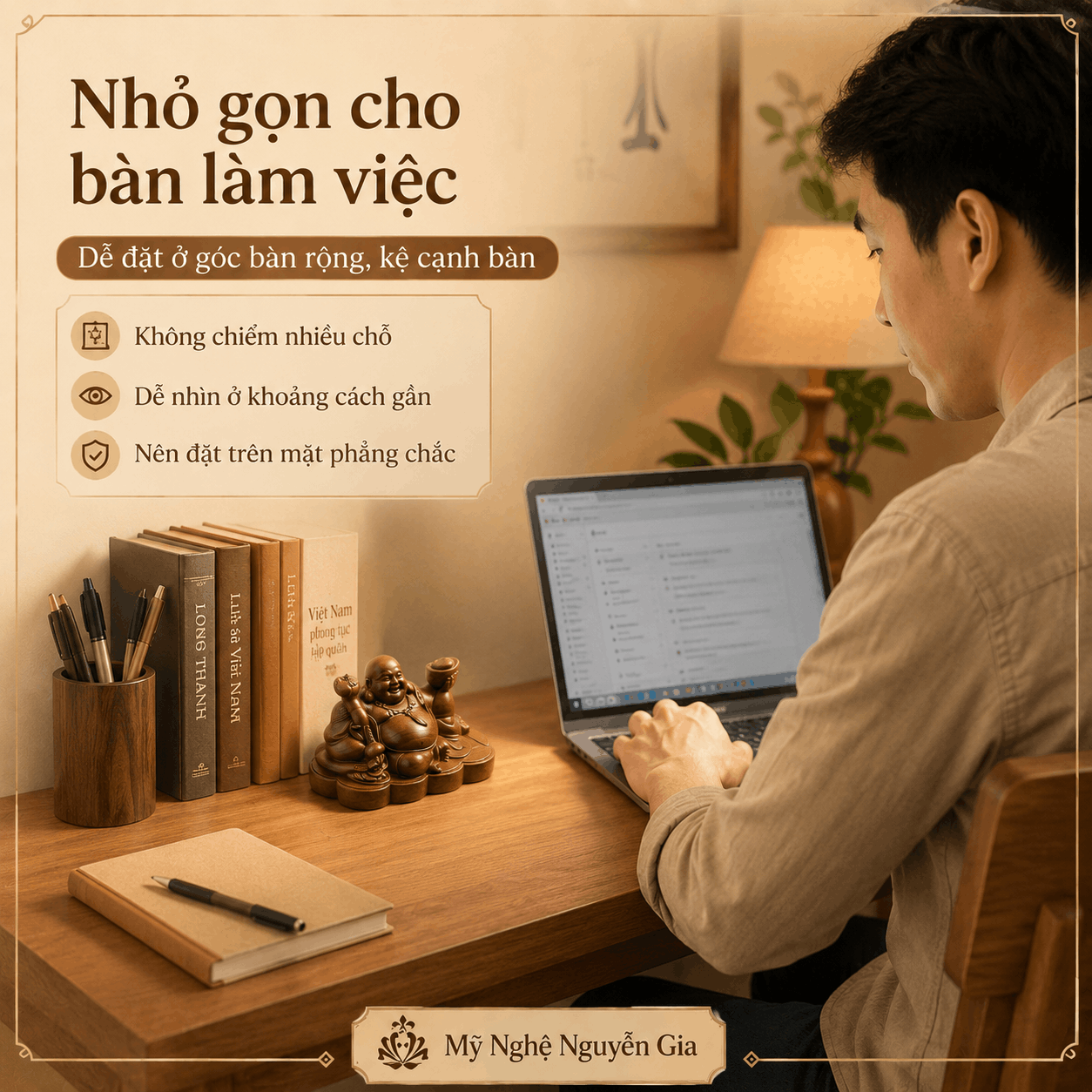 Tượng Di Lặc cầm gậy như ý gỗ Bách Xanh 15 × 9 × 9 cm