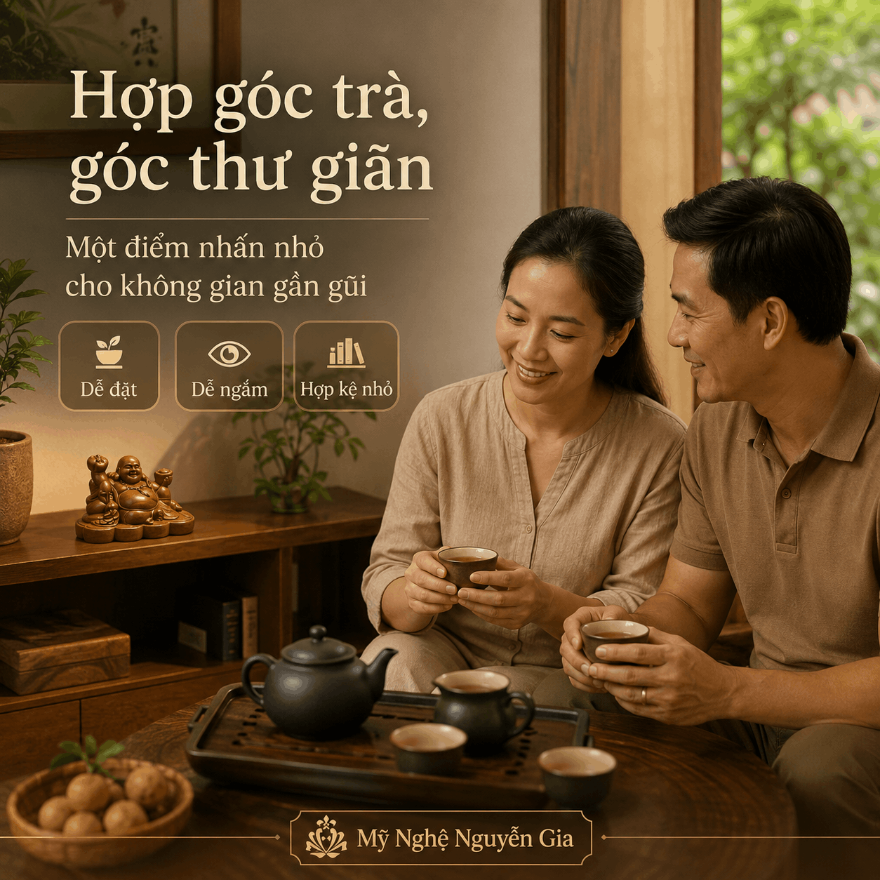 Tượng Di Lặc cầm gậy như ý gỗ Bách Xanh 15 × 9 × 9 cm