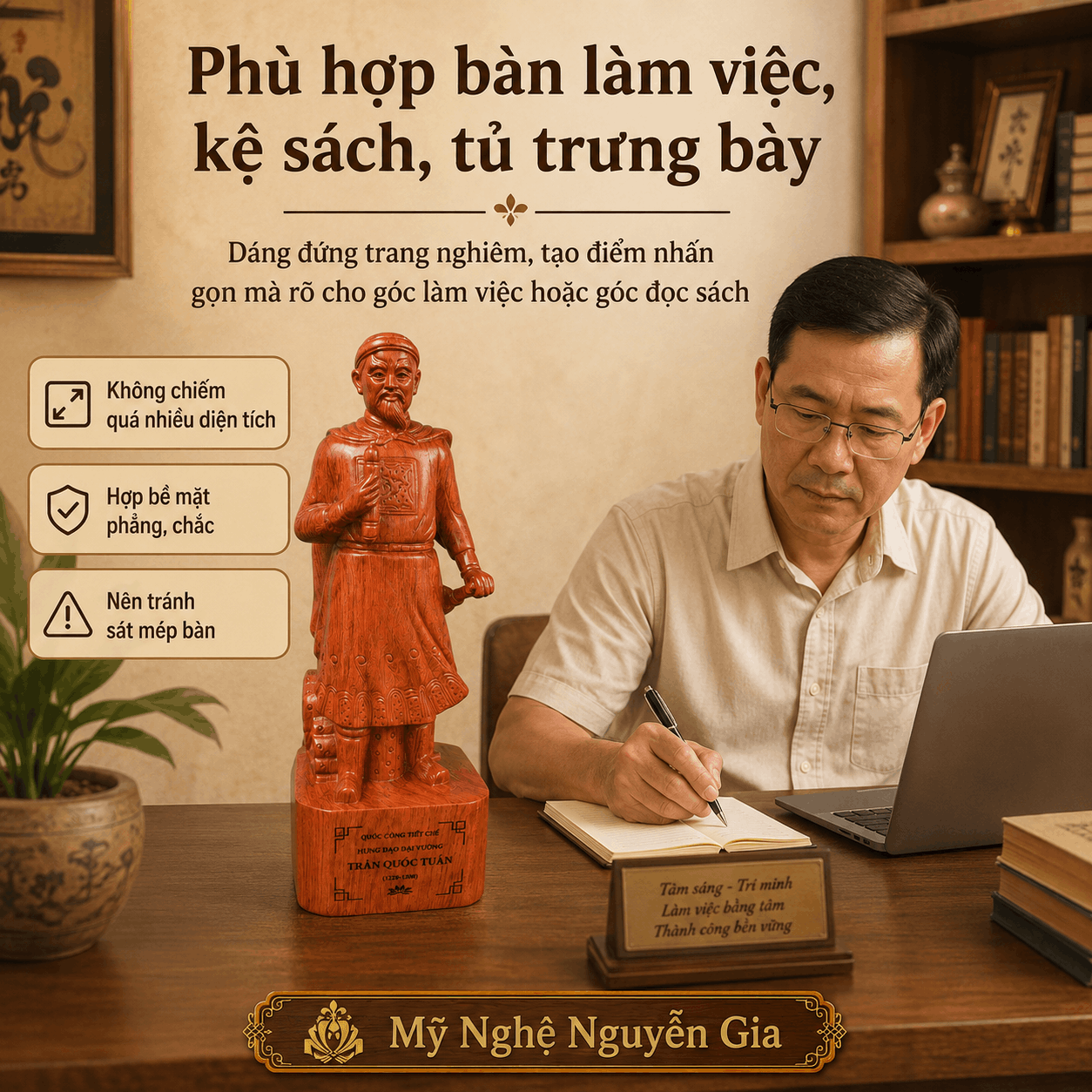 Tượng Trần Hưng Đạo gỗ Hương cao 60 cm