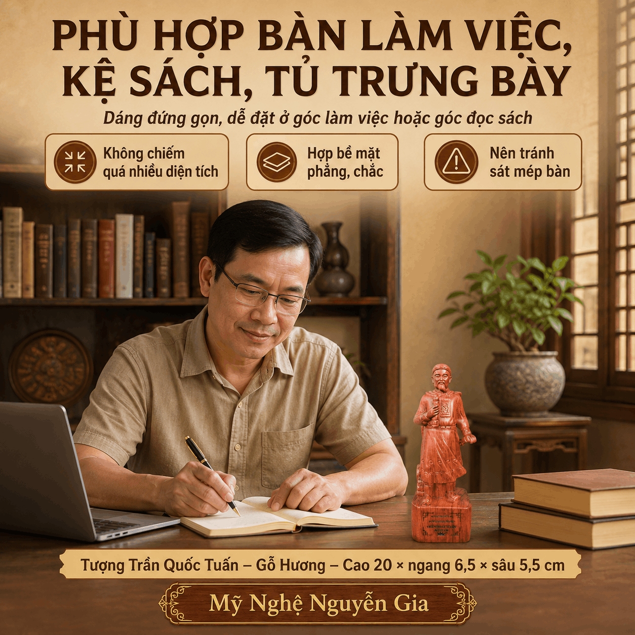 Tượng Trần Quốc Tuấn gỗ Hương cao 20 cm