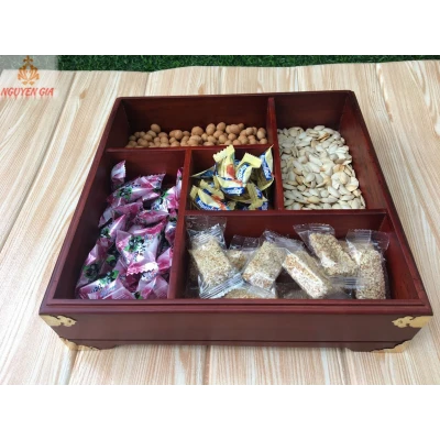 Khay đựng mứt bằng gỗ mặt kính mẫu vuông