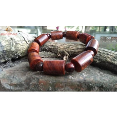 Vòng gỗ sưa Lào đốt trúc 12mm