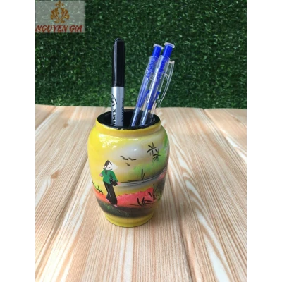 Hộp cắm bút để bàn mẫu mẹ gánh gồng bằng gỗ