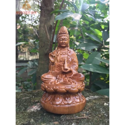 Tượng Quan thế âm bồ tát để xe ôtô bàn làm việc