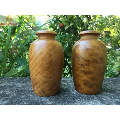 Bình Phú Quý gỗ bách xanh 15cm