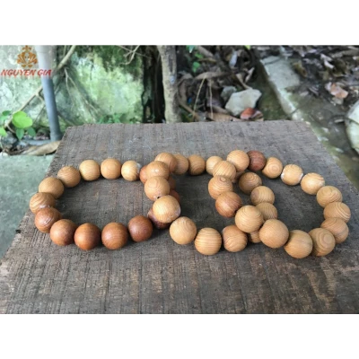 Vòng tay phong thủy Gỗ Ngọc Am 14 mm