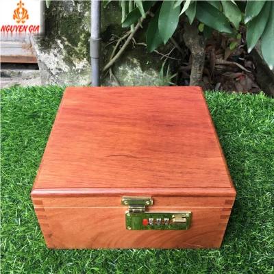 Hộp Tiết Kiệm có mật khẩu Gỗ Gõ Đỏ Tự Nhiên Cỡ Lớn