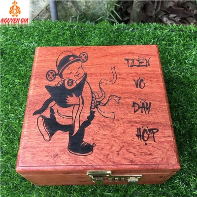 Hộp Đựng Tiền Bằng Gỗ Cao Cấp mẫu Thần Tài có mật khẩu cỡ lớn