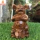 Tượng heo dâng vàng Tài lộc bằng gỗ bách xanh để ô tô bàn làm việc