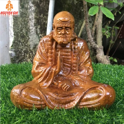 Tượng Đạt Ma Sư Tổ gỗ bách xanh để ô tô bàn làm việc