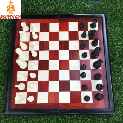 Bộ cờ vua bằng gỗ hương quân nhựa PP cao cấp cỡ Trung