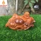 Tượng Di Lặc nằm thảnh thơi bằng gỗ bách xanh để ô tô bàn làm việc