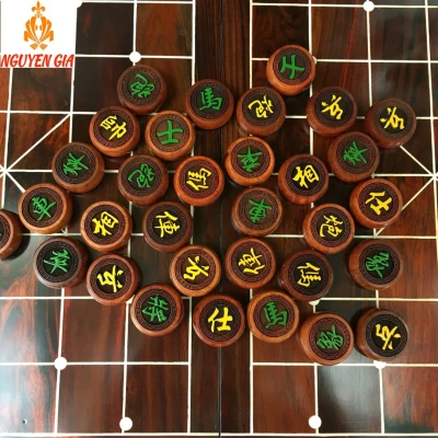 Bộ cờ tướng bàn cờ gỗ Trắc quân 2 mặt gỗ Hương đường kính 4,0 cm