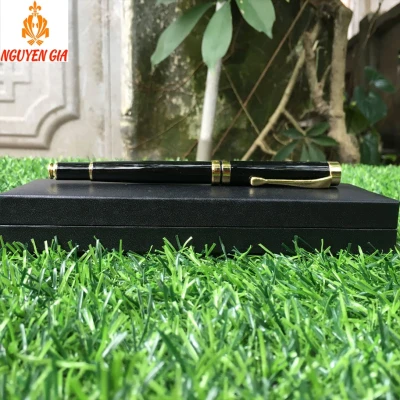 Bút ký tên cao cấp màu đen kẹp vàng sang trọng đẳng cấp