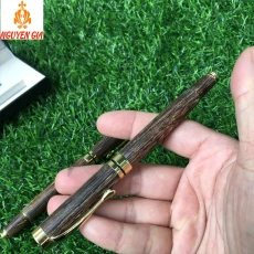 Top 5 Bút Ký Đẹp Cho Nam - Sự Sang Trọng Từ Gỗ Tự Nhiên