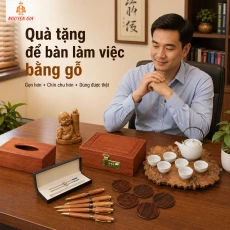Quà Tặng Để Bàn Làm Việc Bằng Gỗ Gồm Những Món Nào?