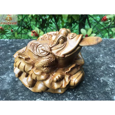 Cóc ngậm tiền (thiềm thừ) bằng gỗ bách xanh