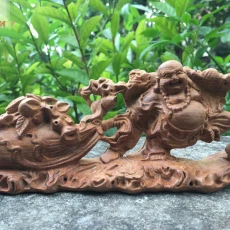 Tượng gỗ Ngọc Am để ô tô mang lại điều gì cho chủ xe?
